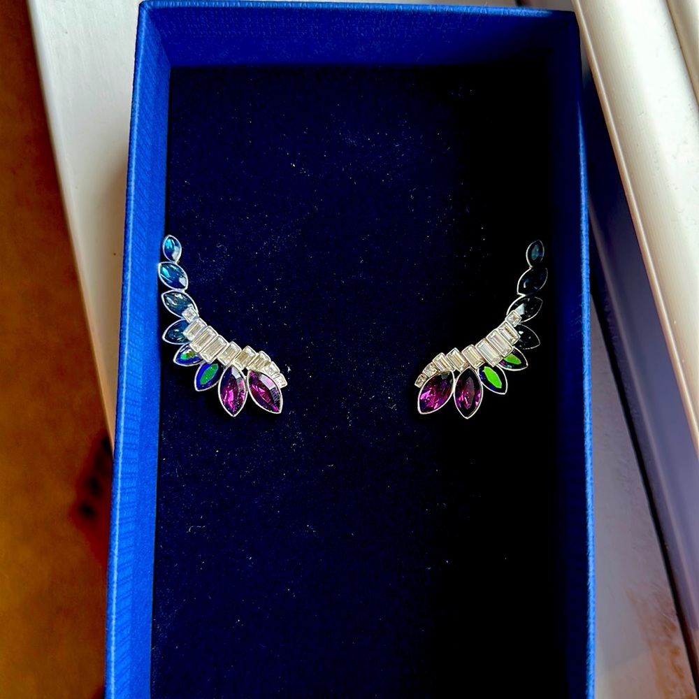 Swarovski Cosmic Galaxy Colored Crystal Rainbow Ear Cuff Earings NWT